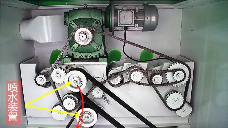 圓木多片鋸主軸后置噴水裝置